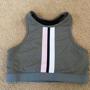 Nike High-Neck Sports Bra